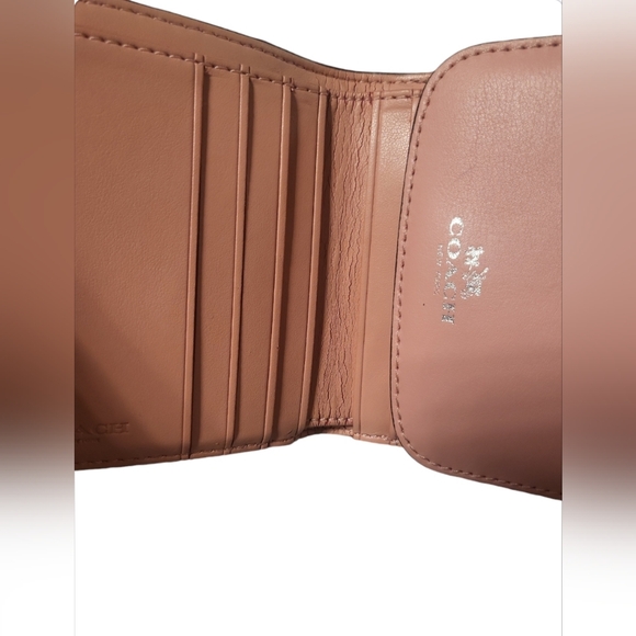 COACH 🩷HOST PICK Double Trifold Wallet - Picture 9 of 11
